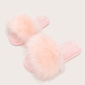 Pink  Fluffy Slippers